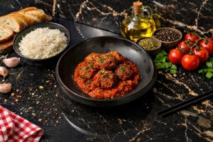 Boulettes de boeuf à la sauce tomate