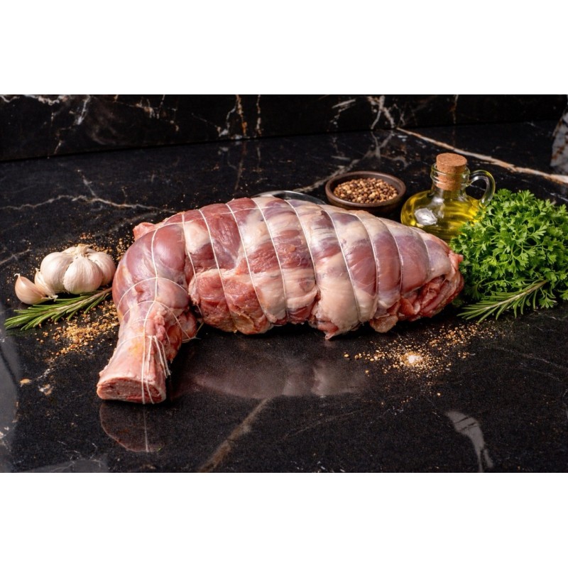 Rôti d'agneau dans l'épaule